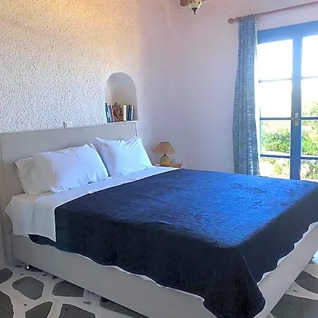 Kalafatis * Mykonos Town